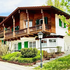 Heidi Am Golfplatz Uttlau-haarbach , Haarbach Deutschland